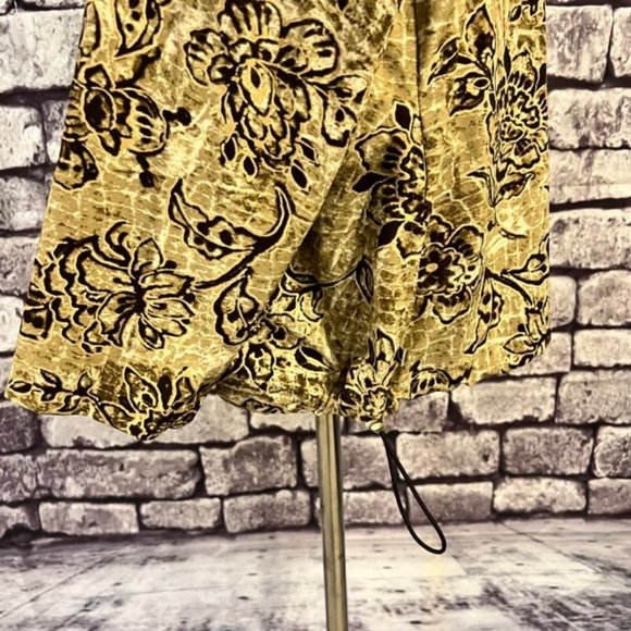 Chico's Zenergy Brown & Beige Long Sleeve Zip Closure Jacket Size XL - Picture 5 of 9